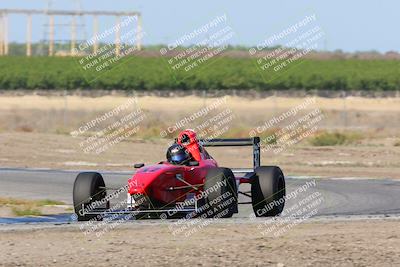 media/Apr-30-2022-CalClub SCCA (Sat) [[98b58ad398]]/Group 6/Race (Outside Grapevine)/